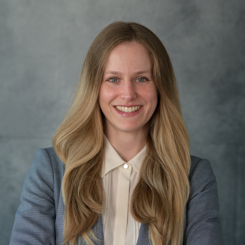 Julia-Motzenbaecker-Photo